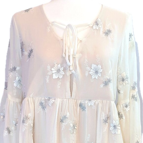Show Me Your Mumu | Poet Metallic Embroidered Ivory Peasant Blouse | Size Medium - Picture 3 of 13